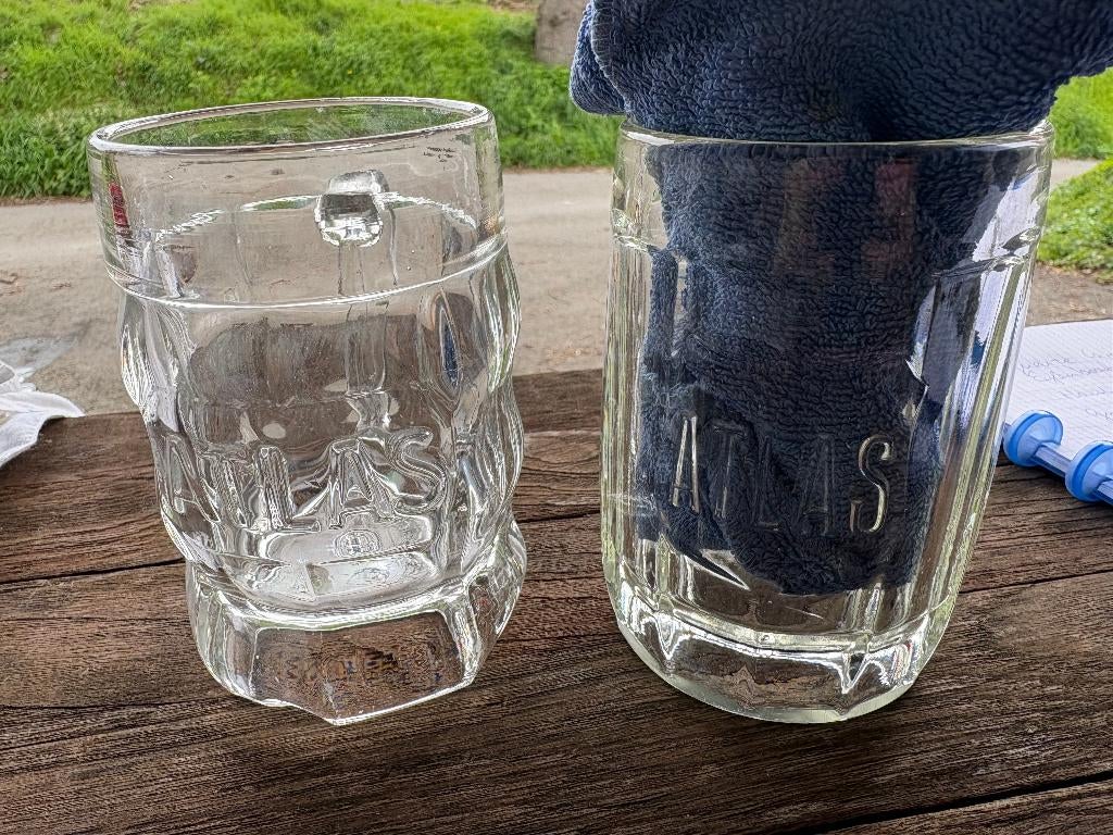 Atlas, Verzamelen, Biermerken, Ophalen of Verzenden, Gebruikt, Glas of Glazen, Overige merken