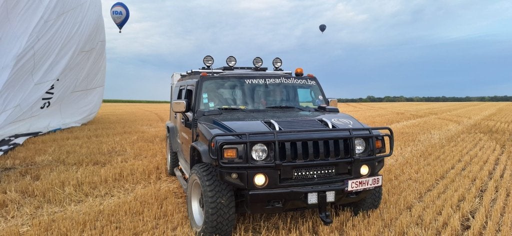 Hummer H2 je cherche ... vous avez peut-être...???, Autos, Achat, Autre, 5 places, 3500 kg