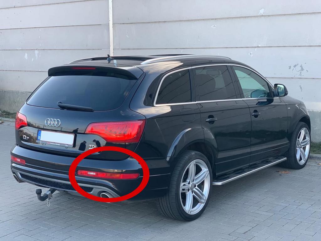 Audi Q7 - Feu arrière droit pare-chocs, Enlèvement, Audi