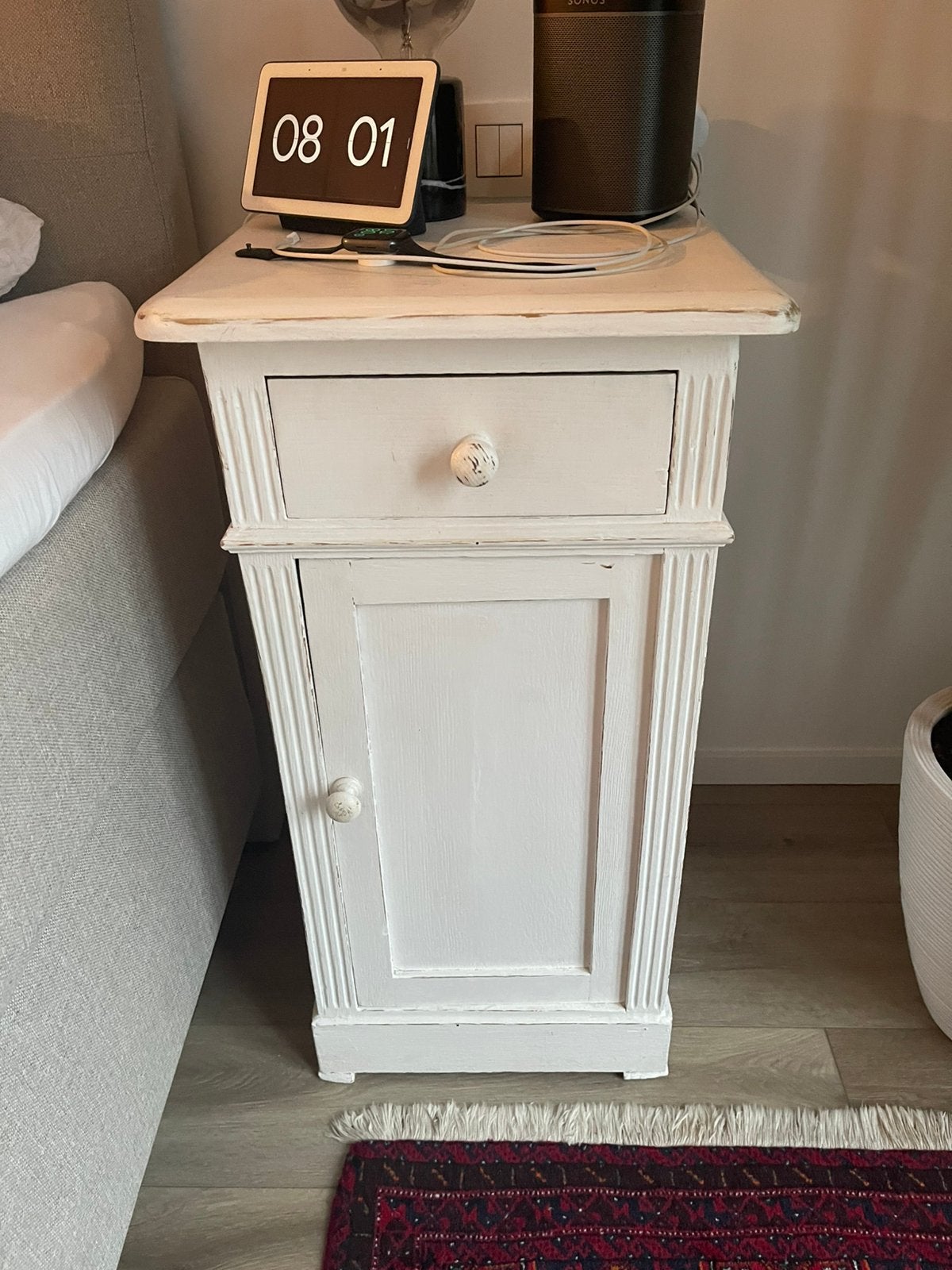 Nachtkastje 80 cm hoog, 35 cm breed, 40 cm diep., Huis en Inrichting, Ophalen, Gebruikt
