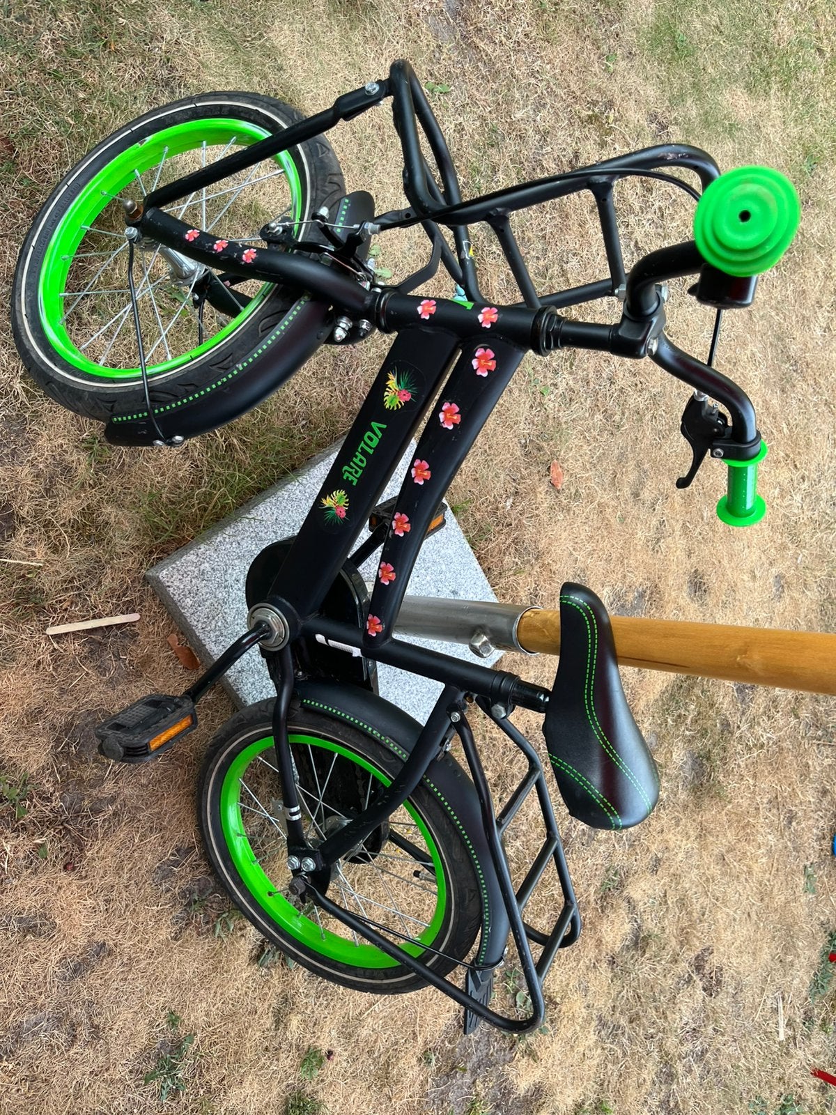 Volare kinderfiets, Fietsen en Brommers, Ophalen, Gebruikt, Terugtraprem, 16 tot 20 inch