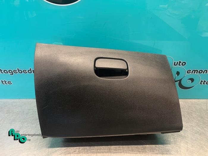 Boîte à gants d'un Fiat Punto Evo (Punto Evo 08-), -, 3 mois de garantie, Utilisé, Fiat