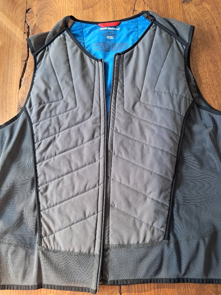 Cool down vest bmw motorrad, Motoren, Kleding | Motorkleding, Overige typen, Heren, Nieuw zonder kaartje, Ophalen