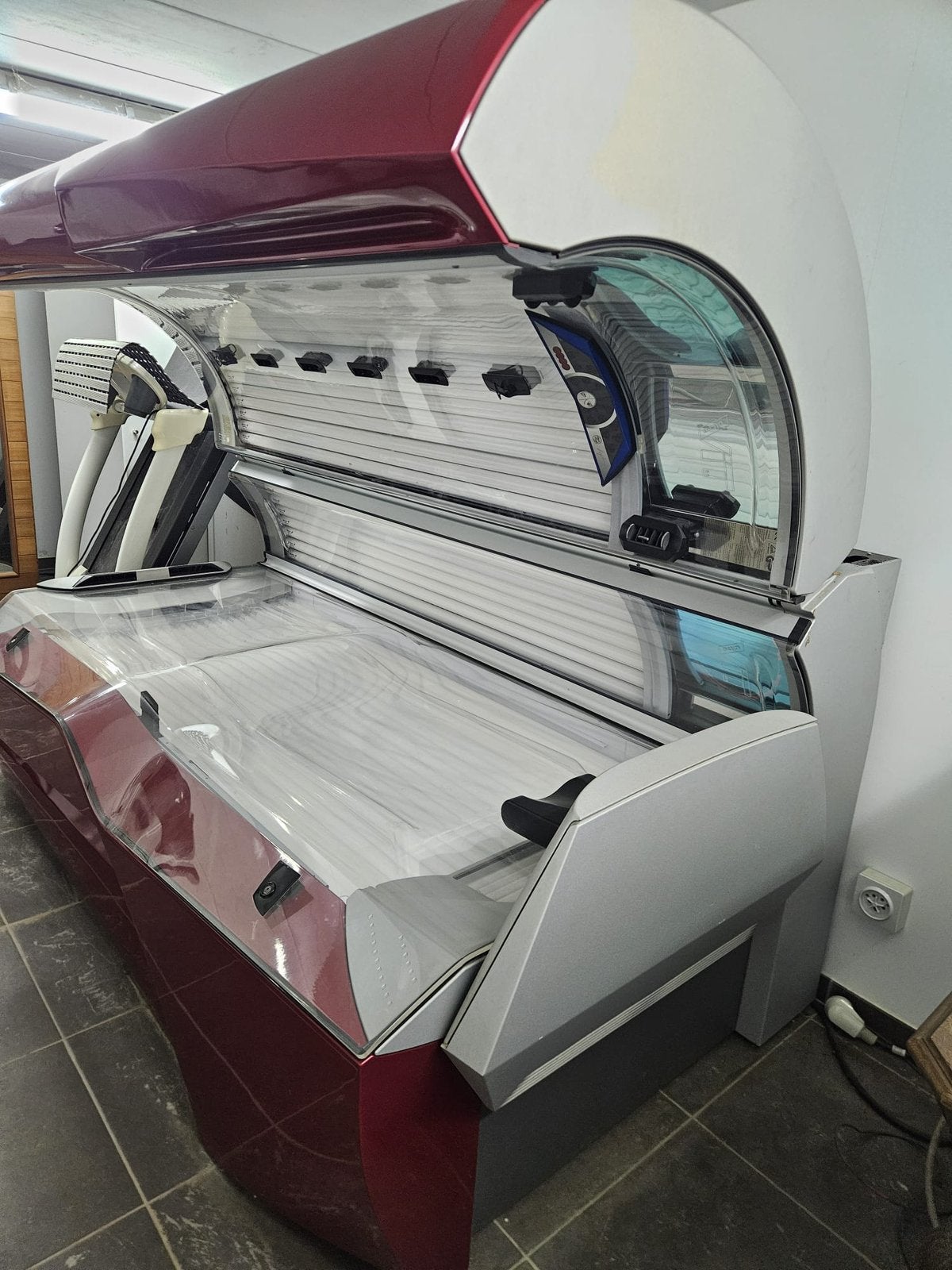 Zonnebank excellence 800 ergoline, Elektronische apparatuur, Zonnebanken en Gezichtsbruiners, Ophalen, Gebruikt, Zonnebank dubbelzijdig