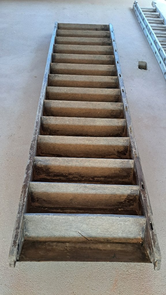 Vaste trap, Doe-het-zelf en Bouw, Ladders en Trappen, Ophalen, Gebruikt, Trap, 2 tot 4 meter