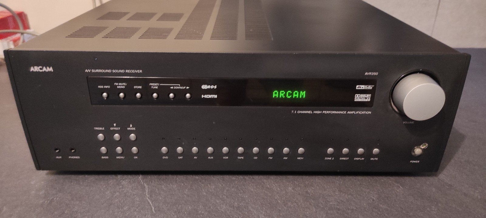 Arcam AVR 350 haut de gamme (télécommande + manuel)