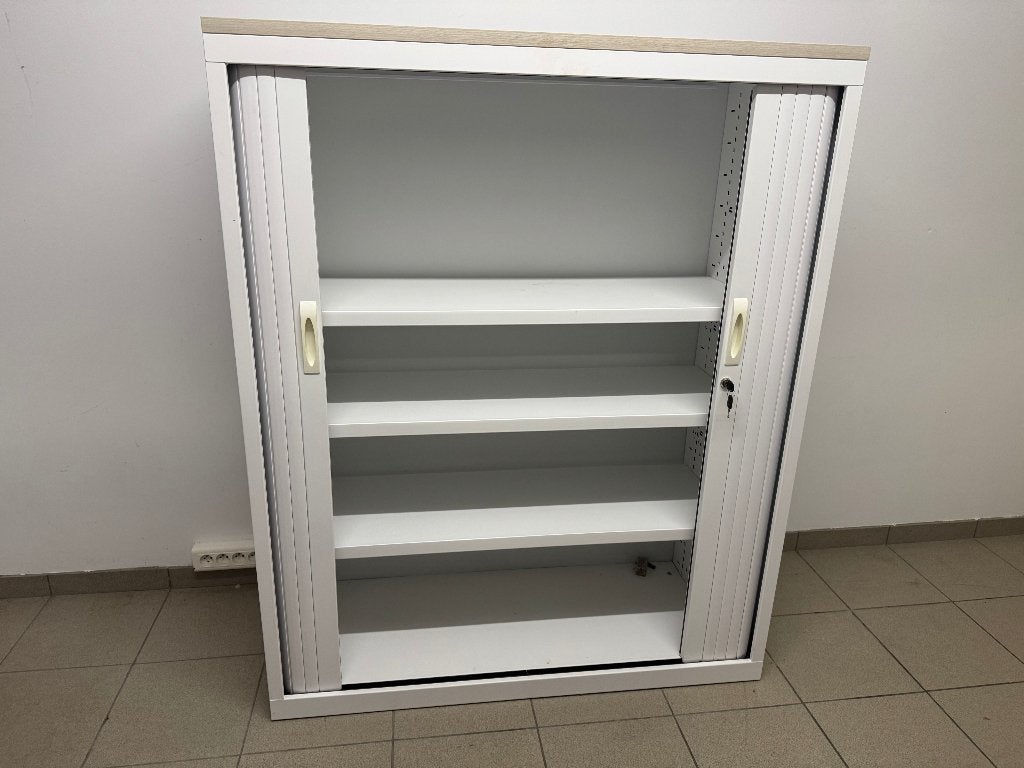roldeurkast, Ophalen, 100 tot 150 cm, 100 tot 150 cm, Zo goed als nieuw