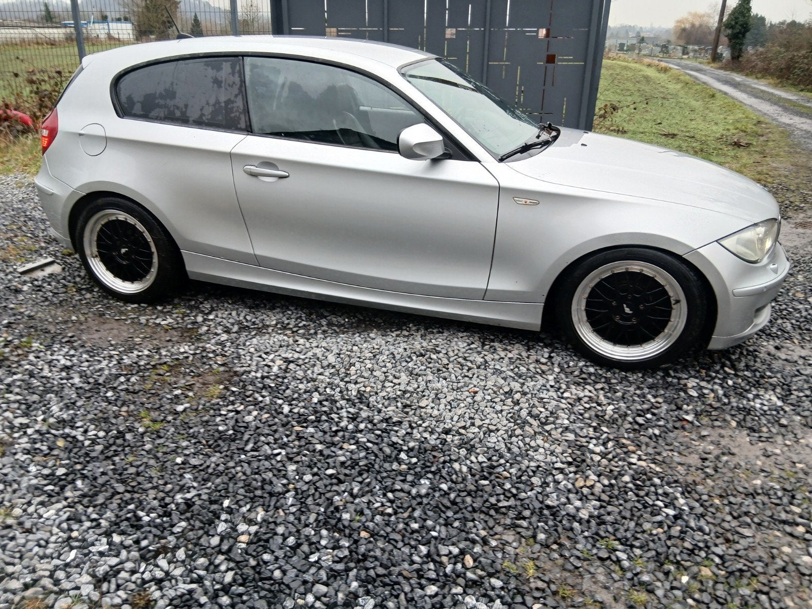 Echange Bmw serie 1 118i euro5 2011 full équipé voir photo, Autos, BMW, Particulier, Verrouillage central, Cruise Control, Toit ouvrant
