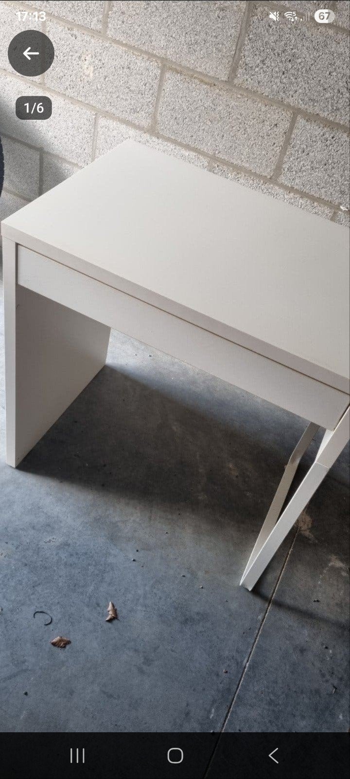 Bureau IKEA MICKE blanc 73  50 cm – Bon état, Maison & Meubles, Enlèvement, Utilisé, IKEA, Avec tiroirs