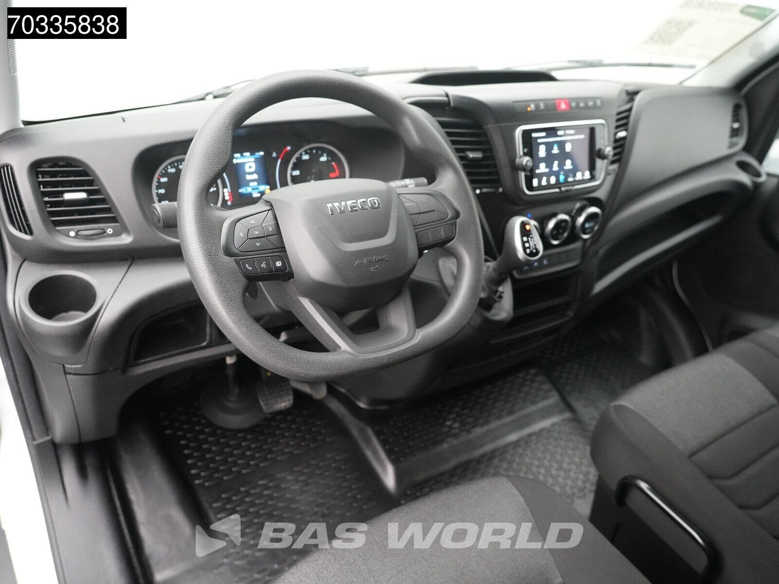 Iveco Daily 35S16 Automaat 160PK L3H2 AC/Climate Camera Park, Auto's, Automaat, Stof, Gebruikt, Euro 6