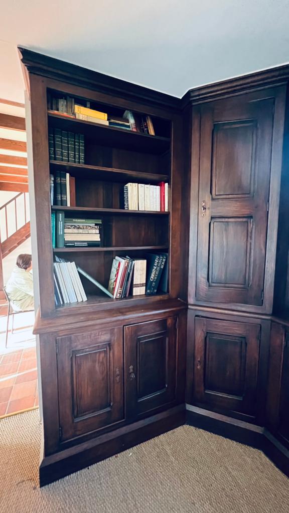 Klassieke Engelse inbouw bibliotheek kast, Ophalen