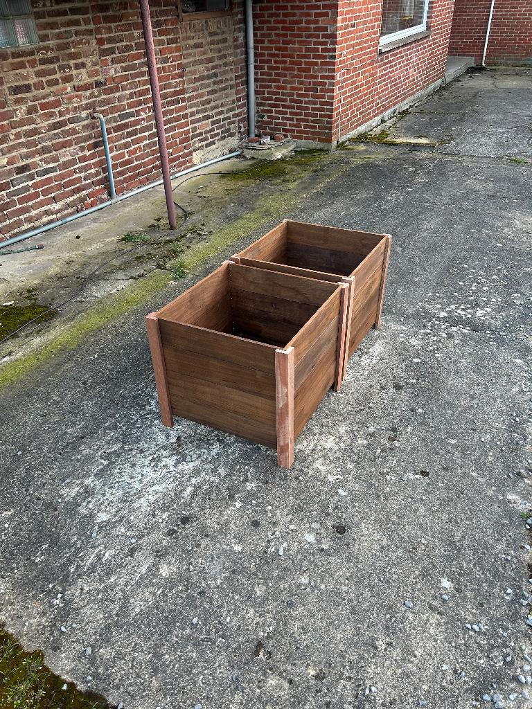Bloembak thermowood movingui, Ophalen, Vierkant, Nieuw, 60 tot 100 cm