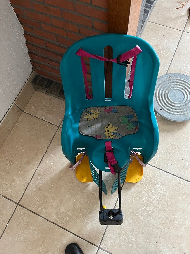 Kinderstoel fiets, Fietsen en Brommers, Achterzitje, 9 t/m 18 kg, Zo goed als nieuw, Ophalen