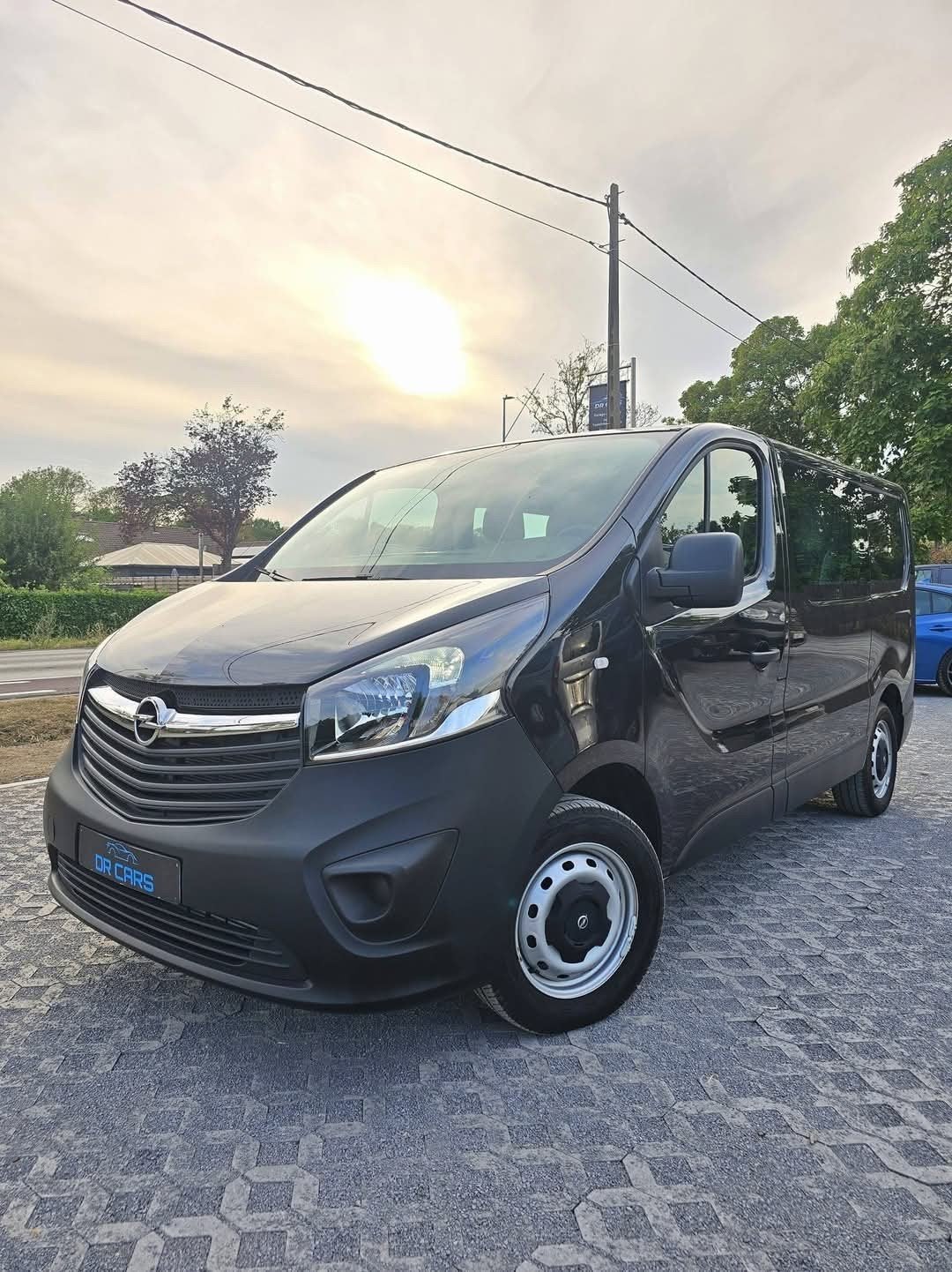 opel vivaro dubbele cabine-Lichtevracht//Navi-Pdc//Cruis, Auto's, Voorwielaandrijving, Vivaro, Euro 6, 4 cilinders
