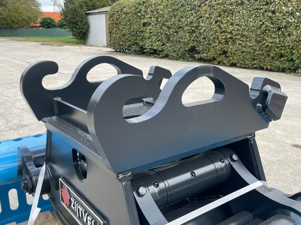 Cw 30 sorteergrijper, Articles professionnels, Machines & Construction | Grues & Excavatrices, Enlèvement