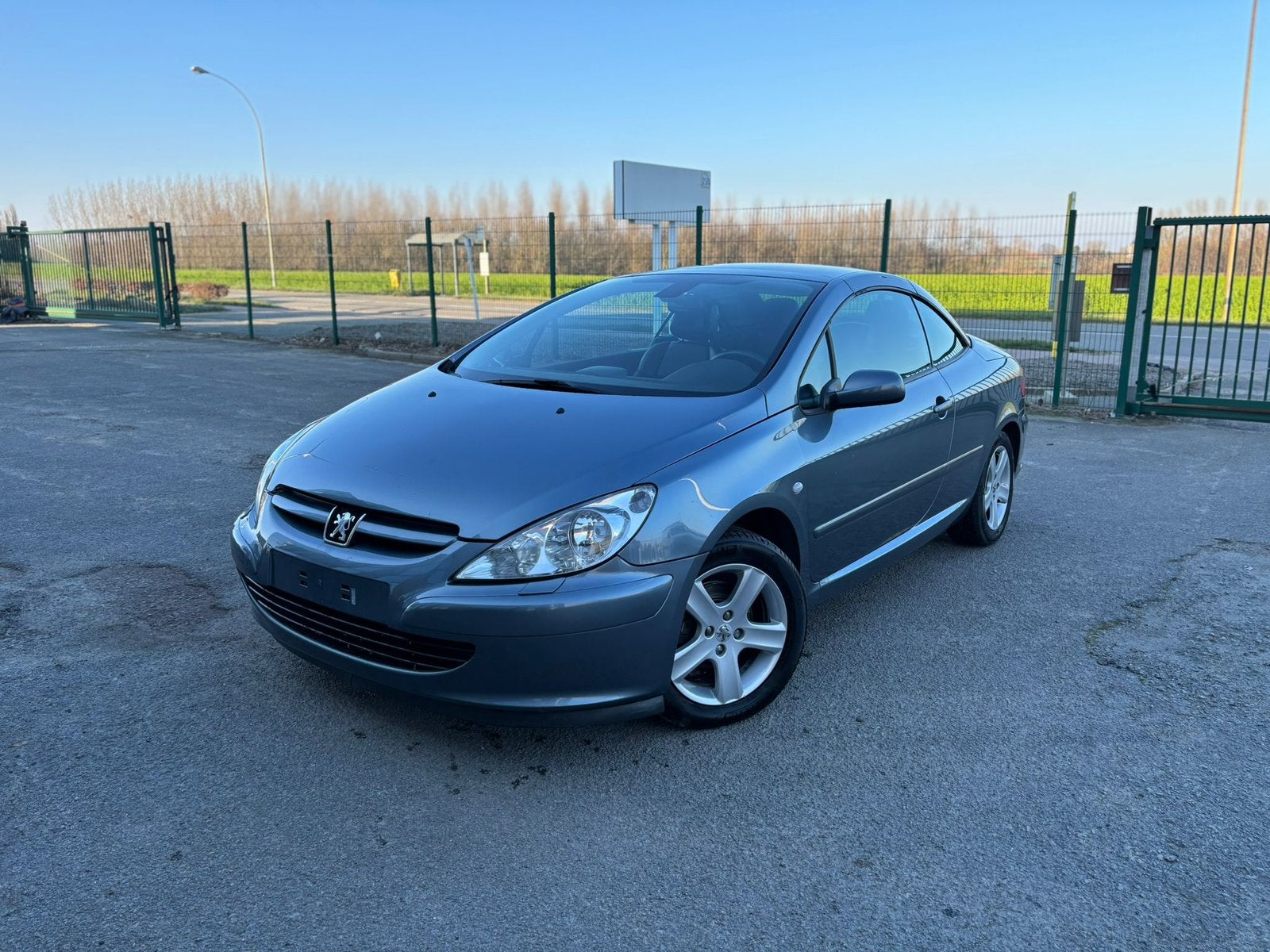 Peugeot 307 cc 2l essence lez ok Airco, Achat, Entreprise, Cabriolet, Boîte manuelle