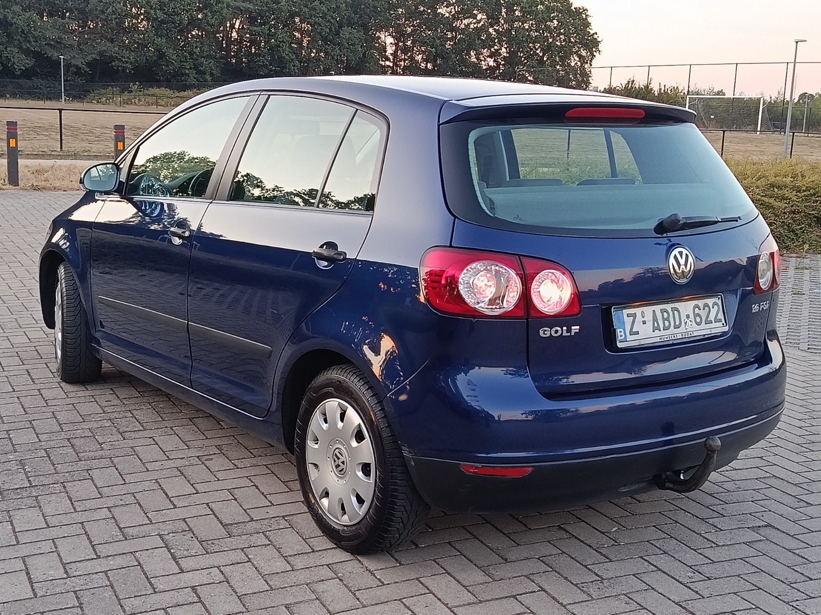Golf 5 plus/ benzine/ Carplay / trekhaak, Autos, Achat, 1590 cm³, Entreprise, 5 portes
