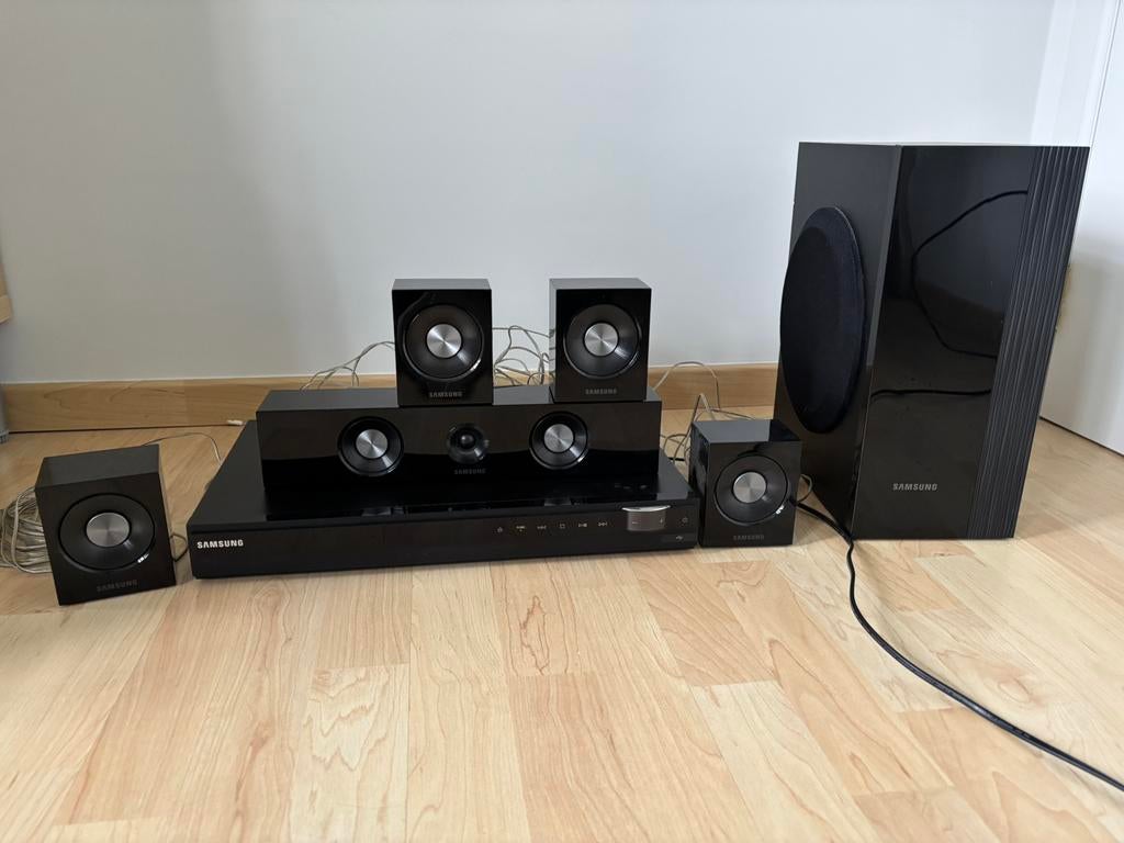 Samsung 5.1 Home Cinema Set. Subwoofer & HDMI, Audio, Tv en Foto, Ophalen, Zo goed als nieuw