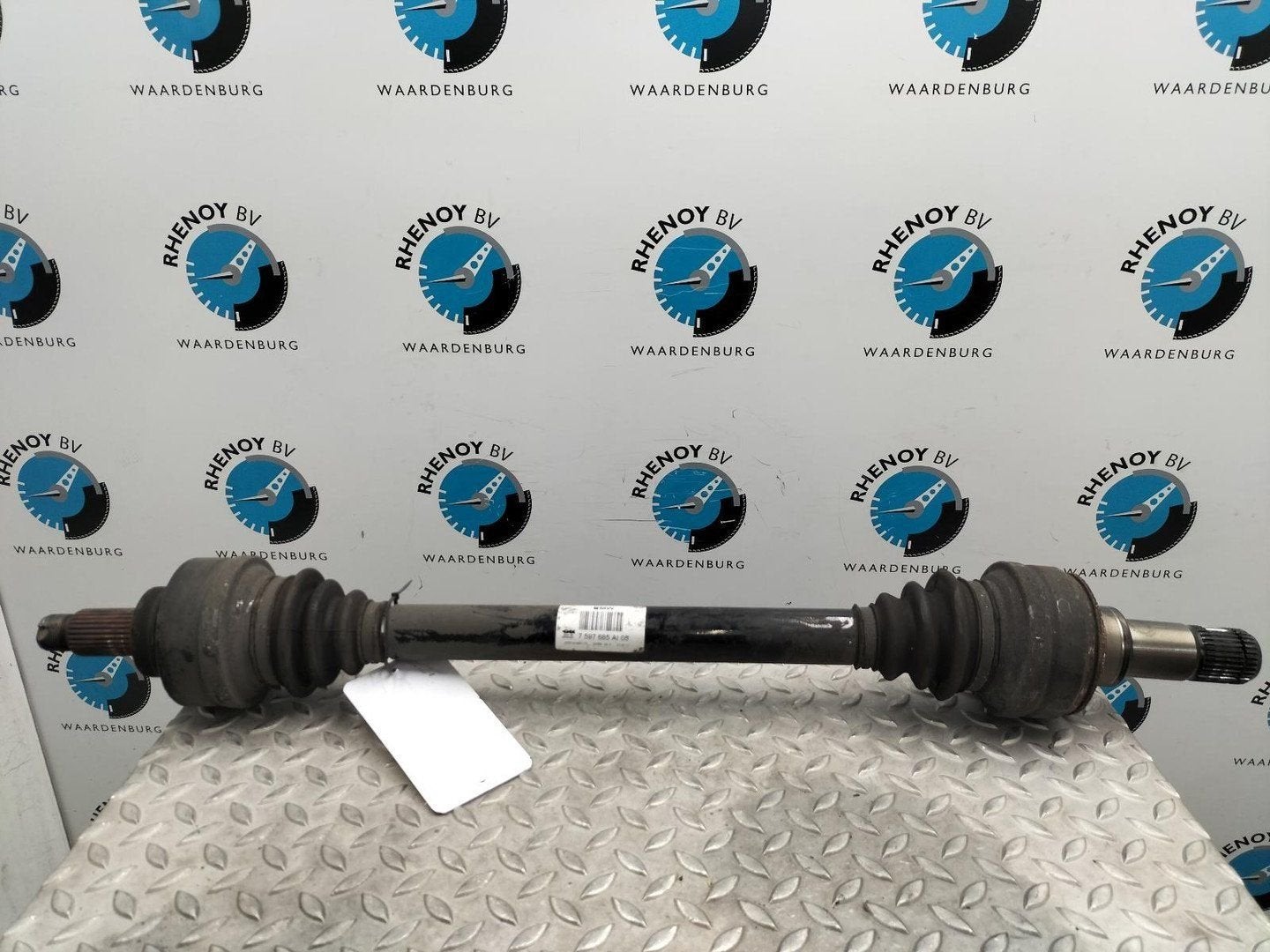 BMW 1 SERIES F20LCI M140I ENGELS VOERTUIG AANDRIJFAS R 2017, Enlèvement ou Envoi, Utilisé, ARN reconnu