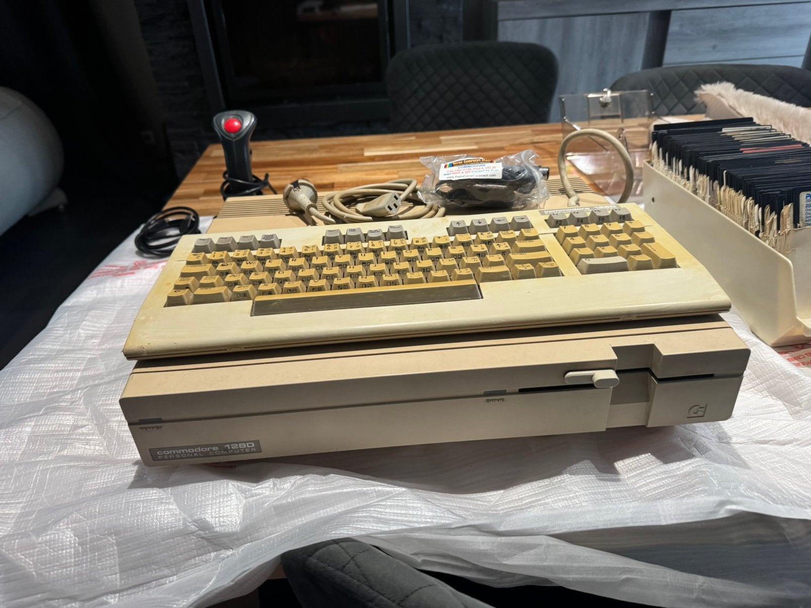 Commodore 128D( Original 19877, Enlèvement