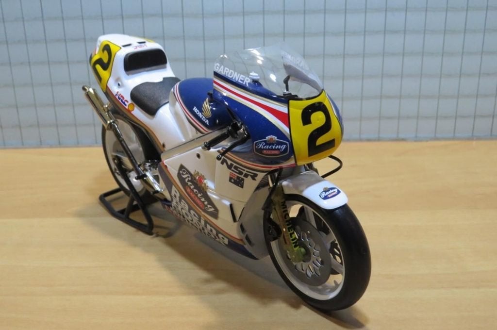Wayne Gardner Honda NSR500 1987 1:12, Enlèvement ou Envoi, Neuf, 1:9 à 1:12, Moteur