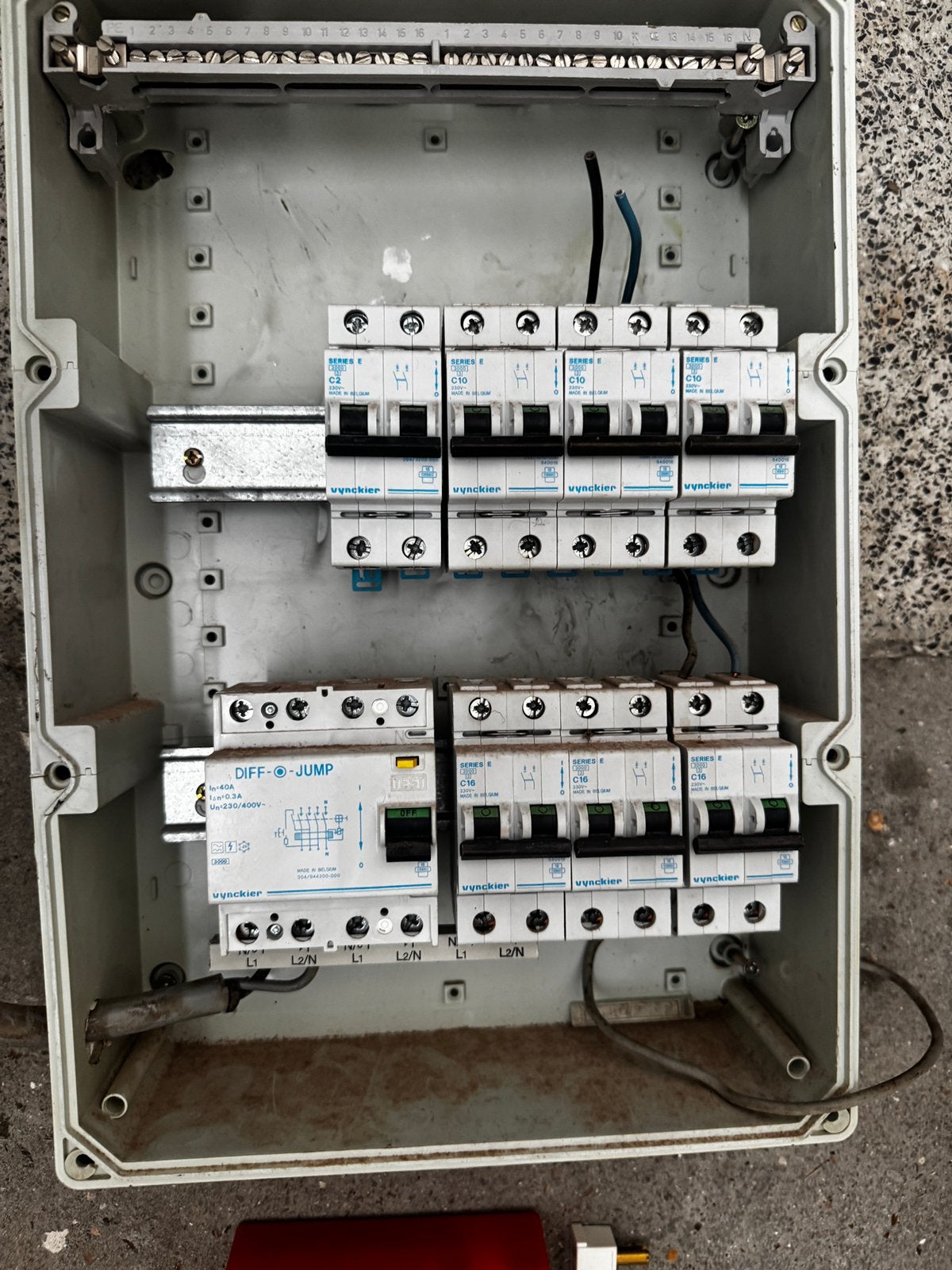 Elektriciteitskast, Ophalen, Gebruikt