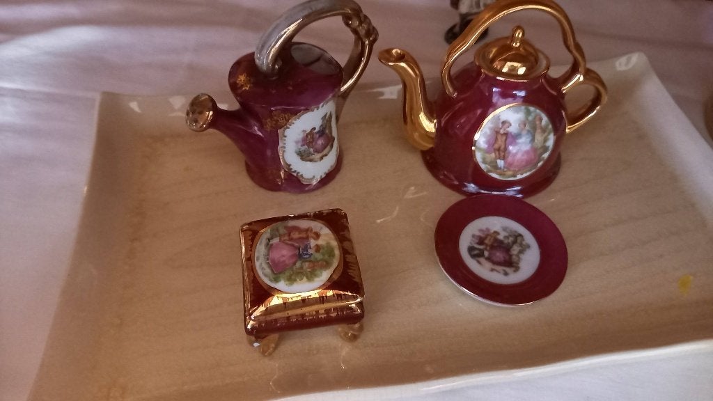 Miniatures en Limoges, Enlèvement