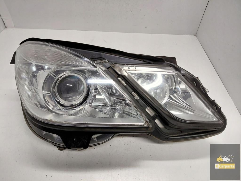 A2128204161, Mercedes E-Klasse W212 Xenon lamp rechts Ideaal, Gebruikt, Mercedes-Benz AG, Mercedes-Benz, Mercedesstrasse 120
70372  Stuttgart, DE