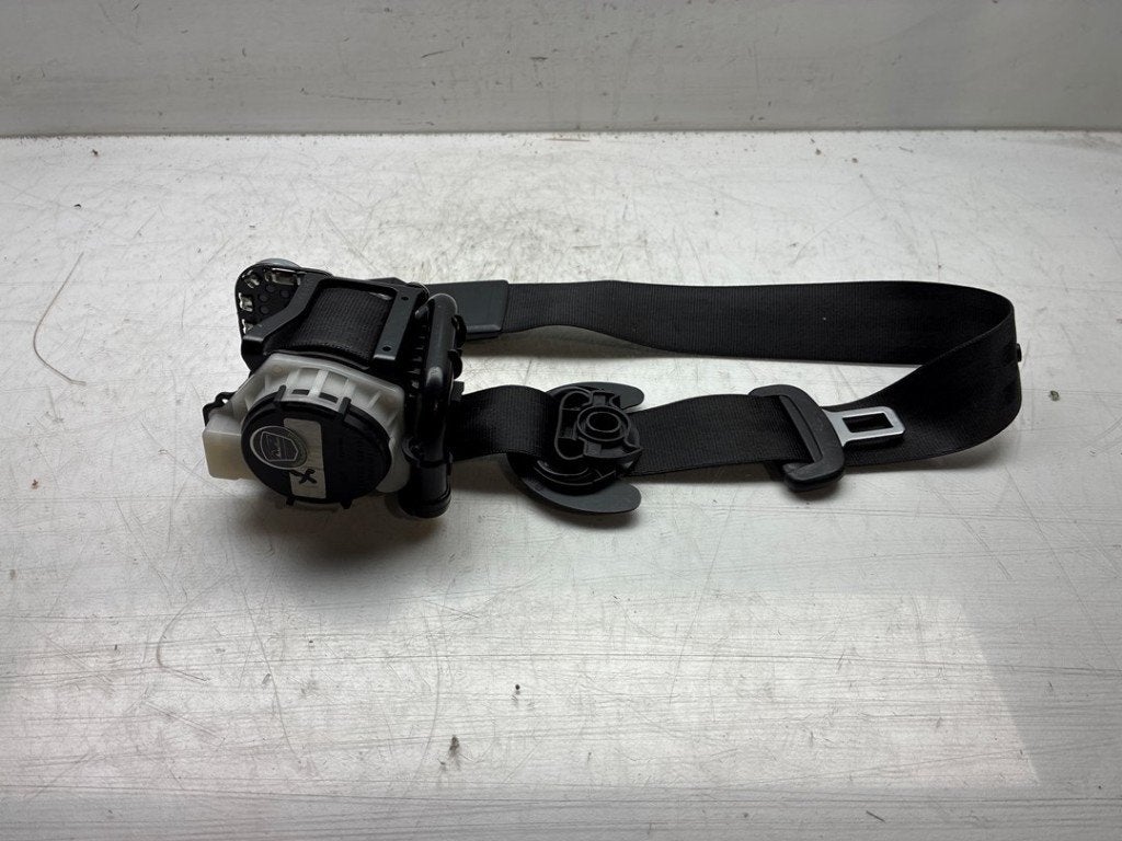 CEINTURE DE SECURITE AVANT GAUCHE Porsche Macan (95B), Dhr. J. Ham, Administratie@autoham.nl, Porsche, Utilisé