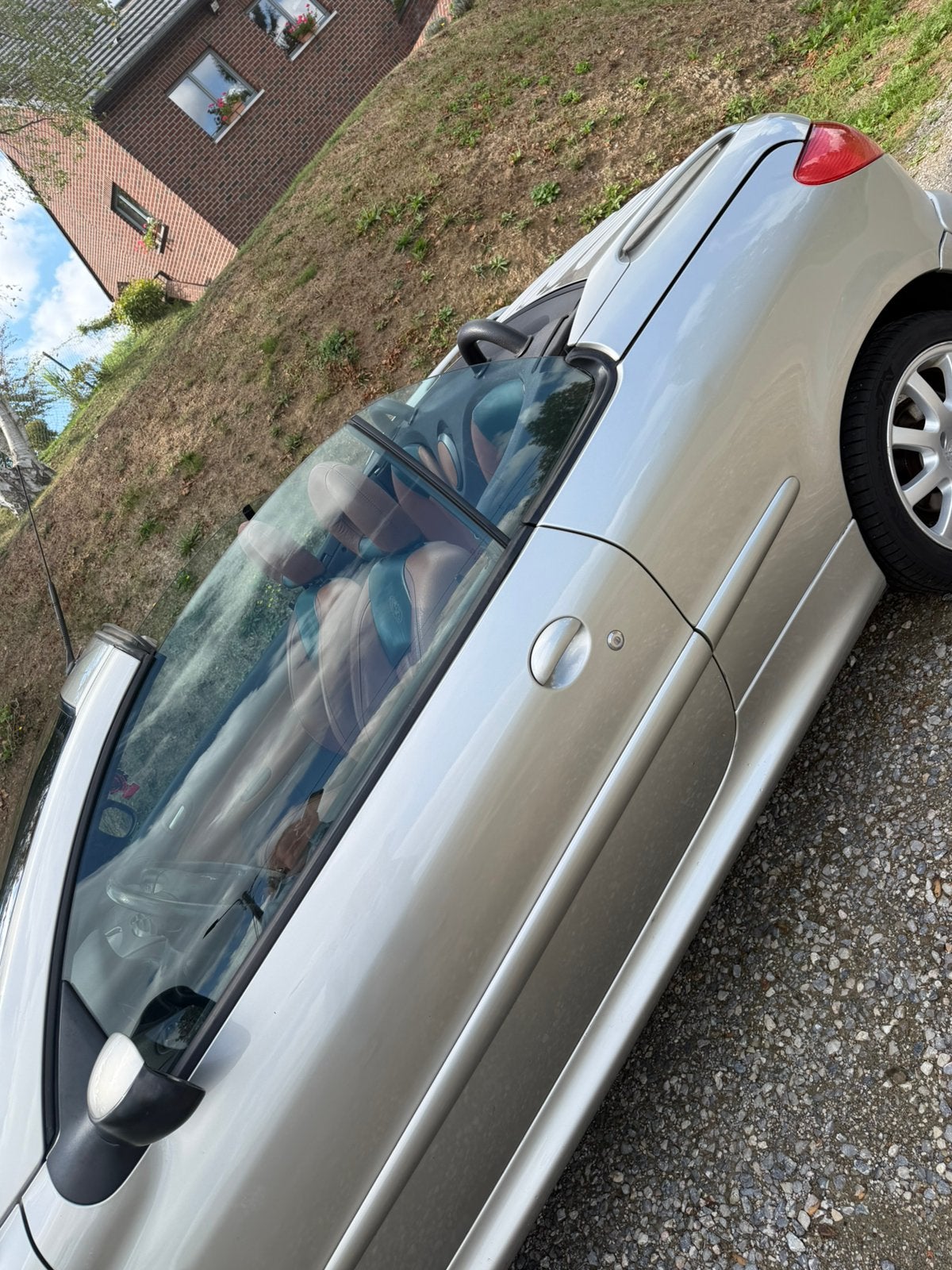 Speciale editie van de Peugeot 206cc Roland Garos, Auto's, Peugeot, Overige kleuren, Cabriolet, Leder, Bruin