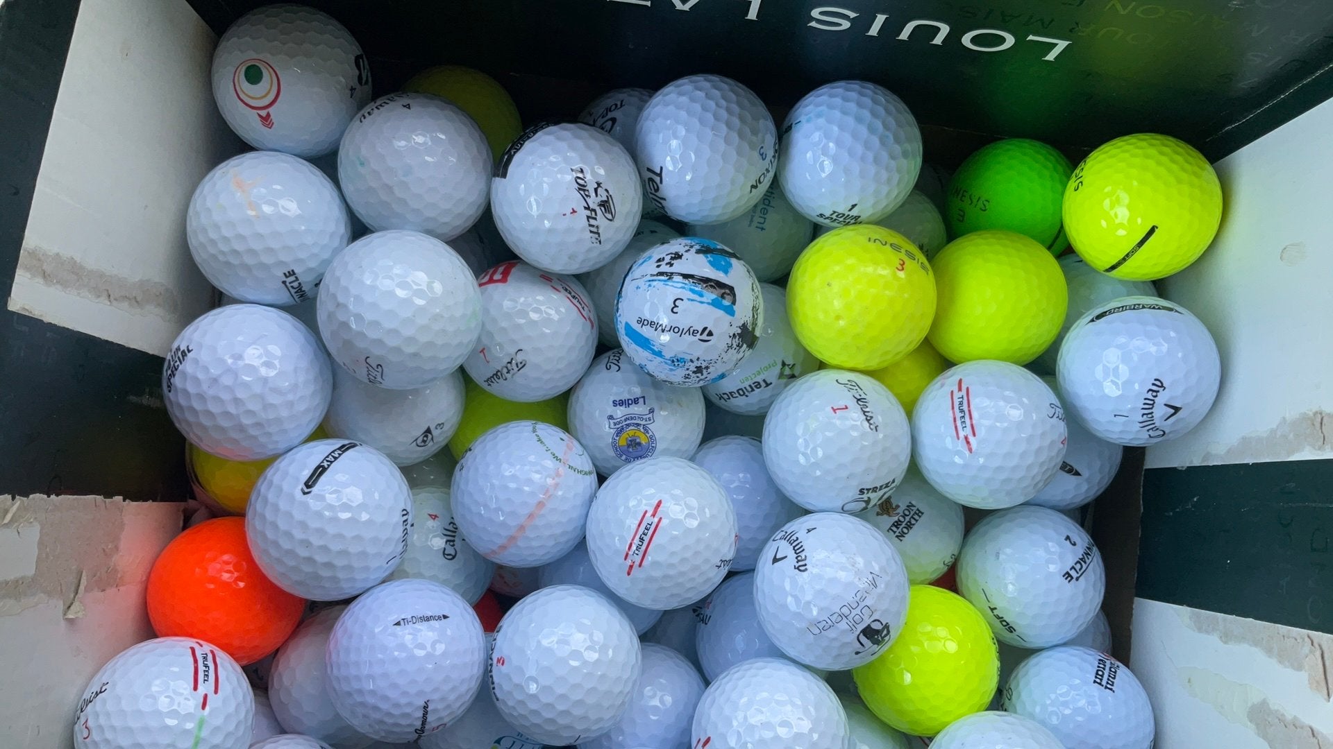 Golfbal mix titleist, callaway srixon pinnacle, Ophalen, Zo goed als nieuw