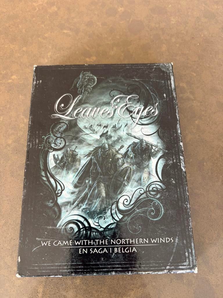 2 CD + 2 DVD Leaves' Eyes - We Came With The Northern Winds, Enlèvement ou Envoi, Comme neuf, Coffret