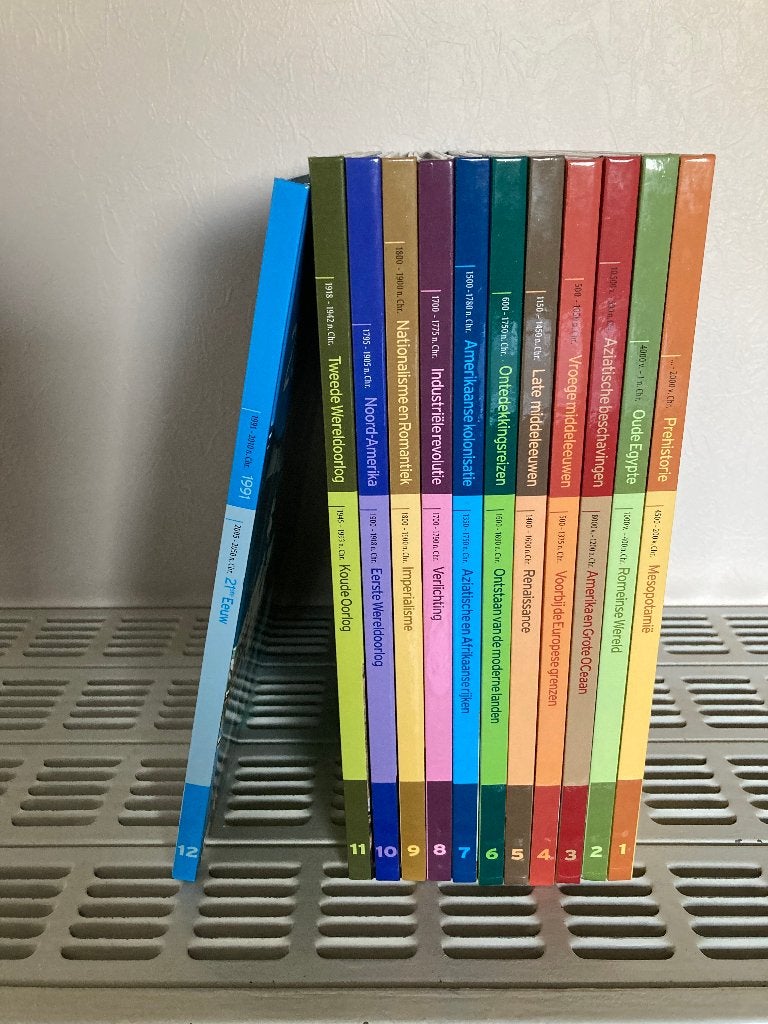 12 delige serie 'Geschiedenis van de wereld.' (nieuw), Enlèvement ou Envoi, Neuf