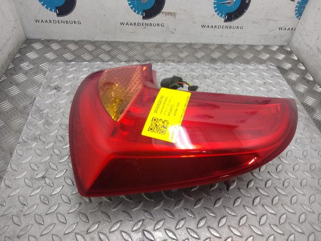 KIA PICANTO 1.0 CVVT ISG AIRCO  ACHTERLICHT L 2014, Ophalen of Verzenden, Gebruikt, Stiba lid