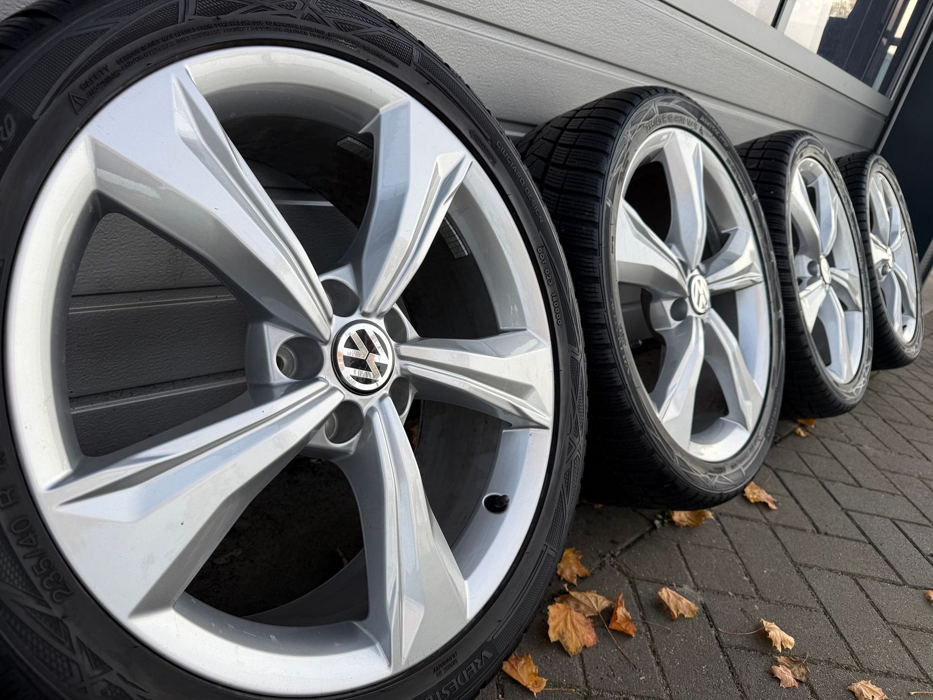 19 ” VW Sharan Passat B9 B8 GTE Variant Caddy velgen banden, Auto-onderdelen, Banden en Velgen, 19 inch, Gebruikt, -, -