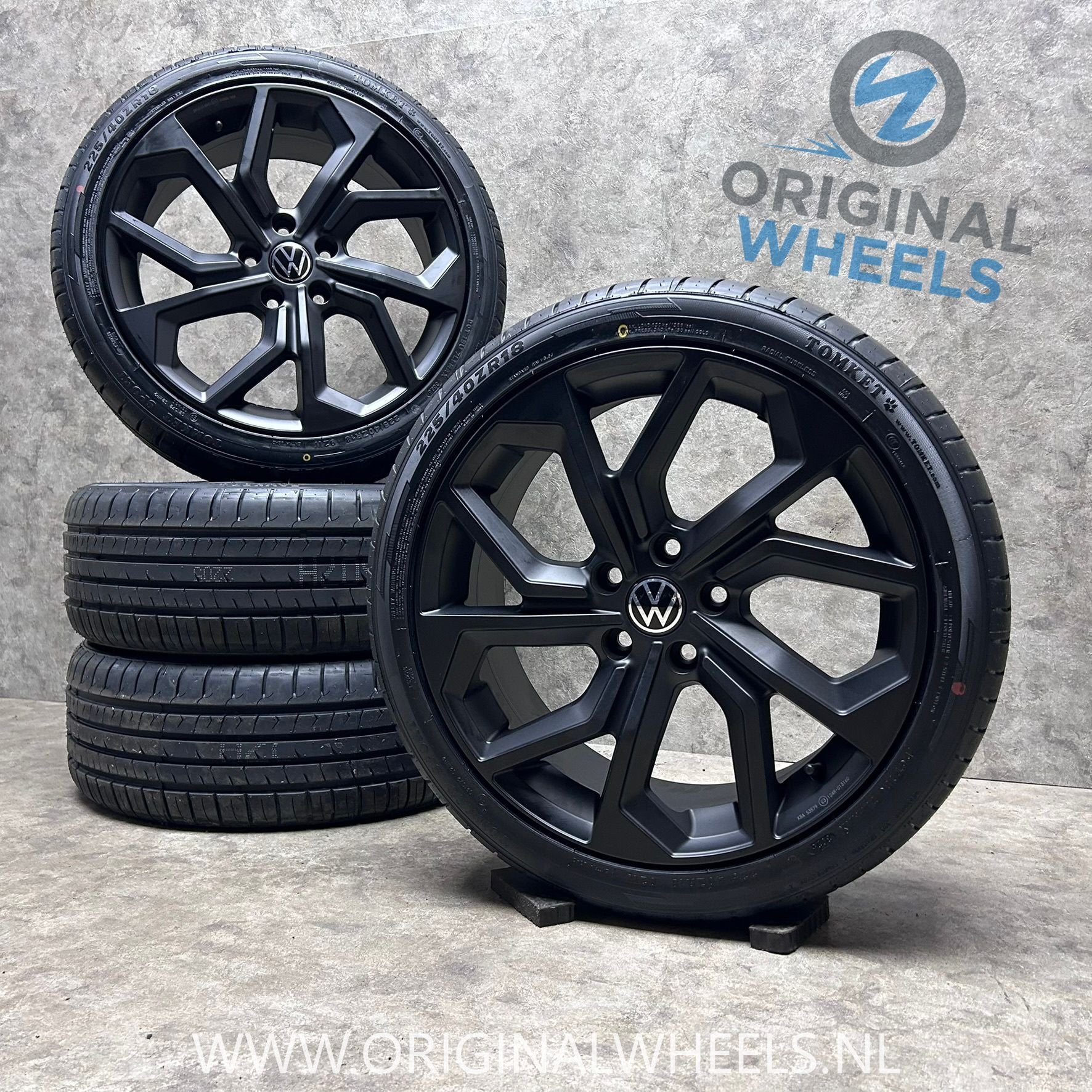 18 inch MG velgen + zomerbanden VW Golf - Caddy | Audi A3, Auto-onderdelen, 18 inch, -, -, Banden en Velgen