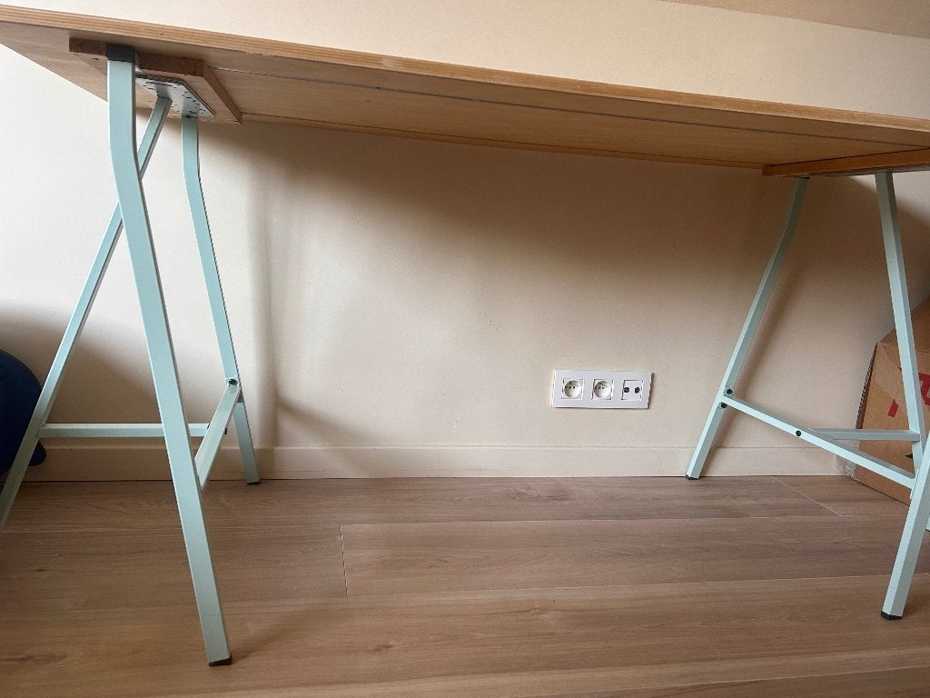 Bureau, Huis en Inrichting, Bureaus, Ophalen, Hout, Zo goed als nieuw, IKEA