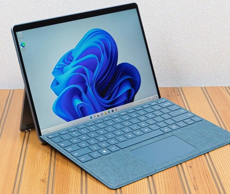 Surface pro 9 i5 16 256, Informatique & Logiciels, Enlèvement, Comme neuf