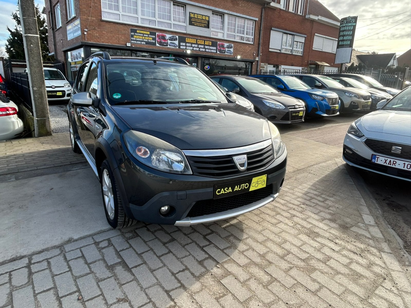 DACIA SANDERO STEPWAY 1.6 ESSENCE, Autos, Dacia, Argent ou Gris, Achat, Entreprise, 5 portes