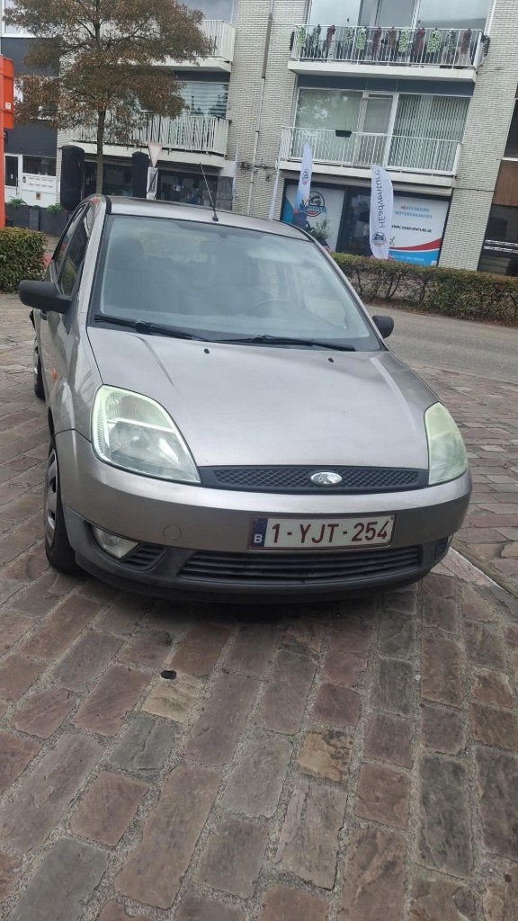FORD      Auto te koop voor onderdelen/ export., Auto's, Particulier, Te koop