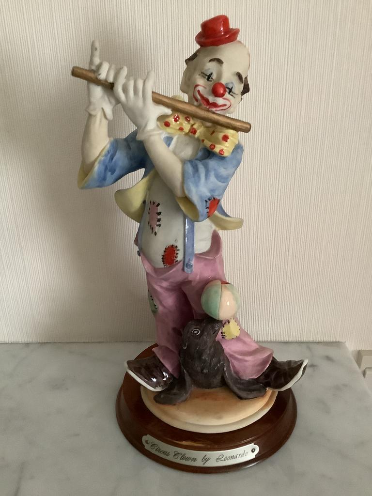 Circus Clown. Hoogte 26 cm,voet 13 cm. Leonardo., Enlèvement ou Envoi, Comme neuf