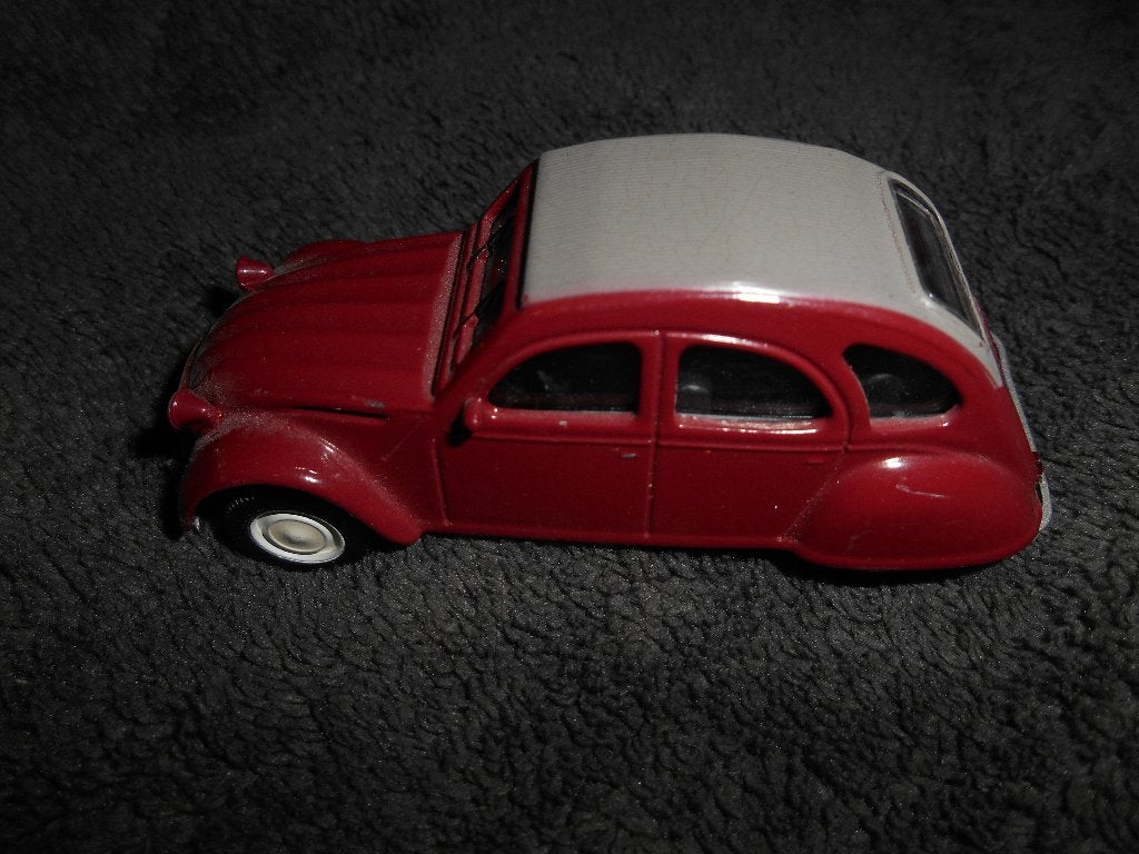 Citroën 2 CV 1/43 Mondo Motors, Ophalen of Verzenden