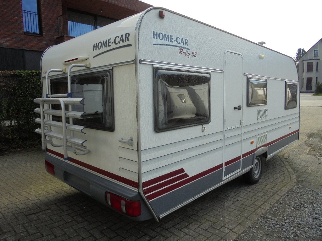 Home-Car Rally 52,6/2000,5 bedden/rondzit+stapelbed+1,vrtent, Caravans en Kamperen, Home-car, Fietsenrek, Rondzit, Lengtebed