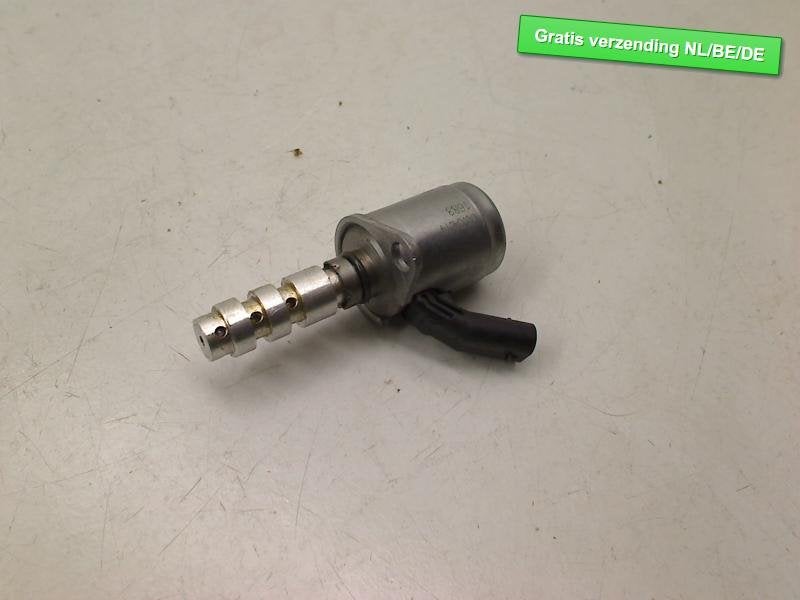 OLIEPOMP REGELKLEP Passat (3G2) (04L906455A04L906455J), Gebruikt, Volkswagen, Volkswagen AG, Kundenbetreuung@volkswagen.de