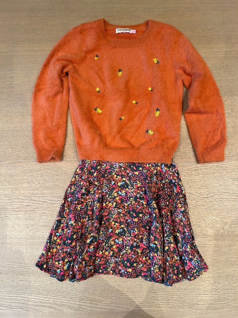 Someone oranje trui met bloempjes 128 - 8 jaar, Enfants & Bébés, Enlèvement ou Envoi, Pull ou Veste, Comme neuf, Someone