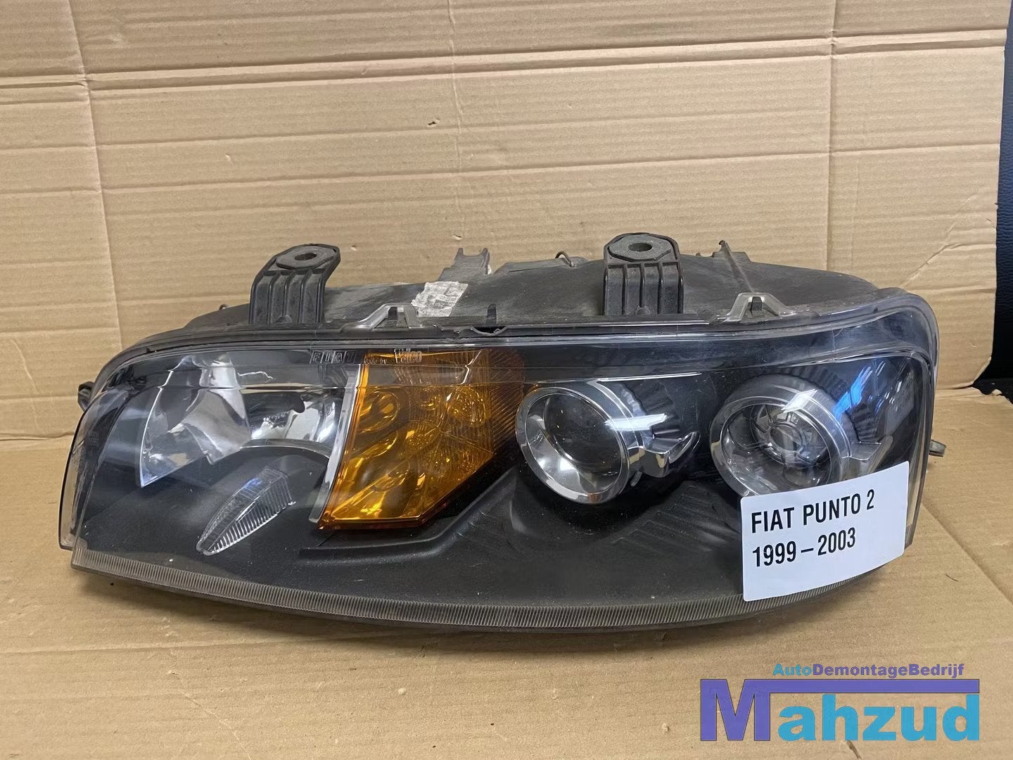 FIAT PUNTO 2 Links koplamp 1999-2003, Stellantis Europe S.p.A., Info@stellantis.com, Utilisé, Corso Giovanni Agnelli 200
10135  Turin, IT