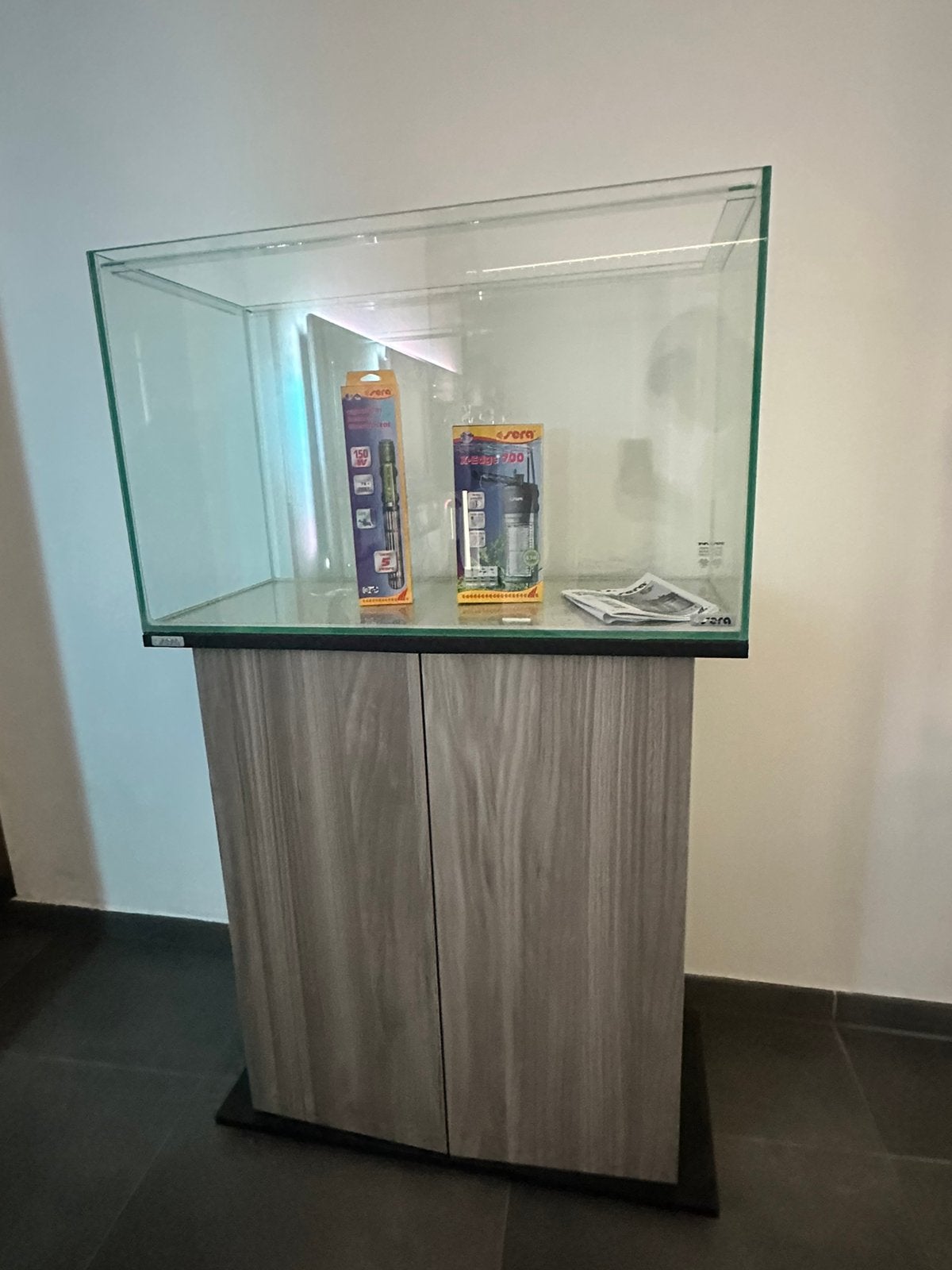 Sera aquarium met kast nieuw, Ophalen, Zo goed als nieuw, Sera