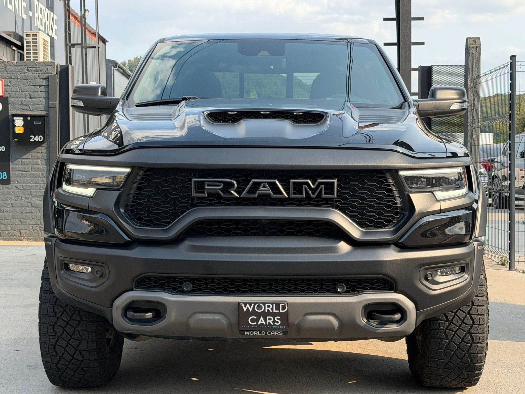 Dodge Ram TRX 6.2L SUPERCHARGED V8 LPG/ESSENCE- TVAC- BTW/IN, Autos, Cuir, Autres modèles, Entreprise, 5 places