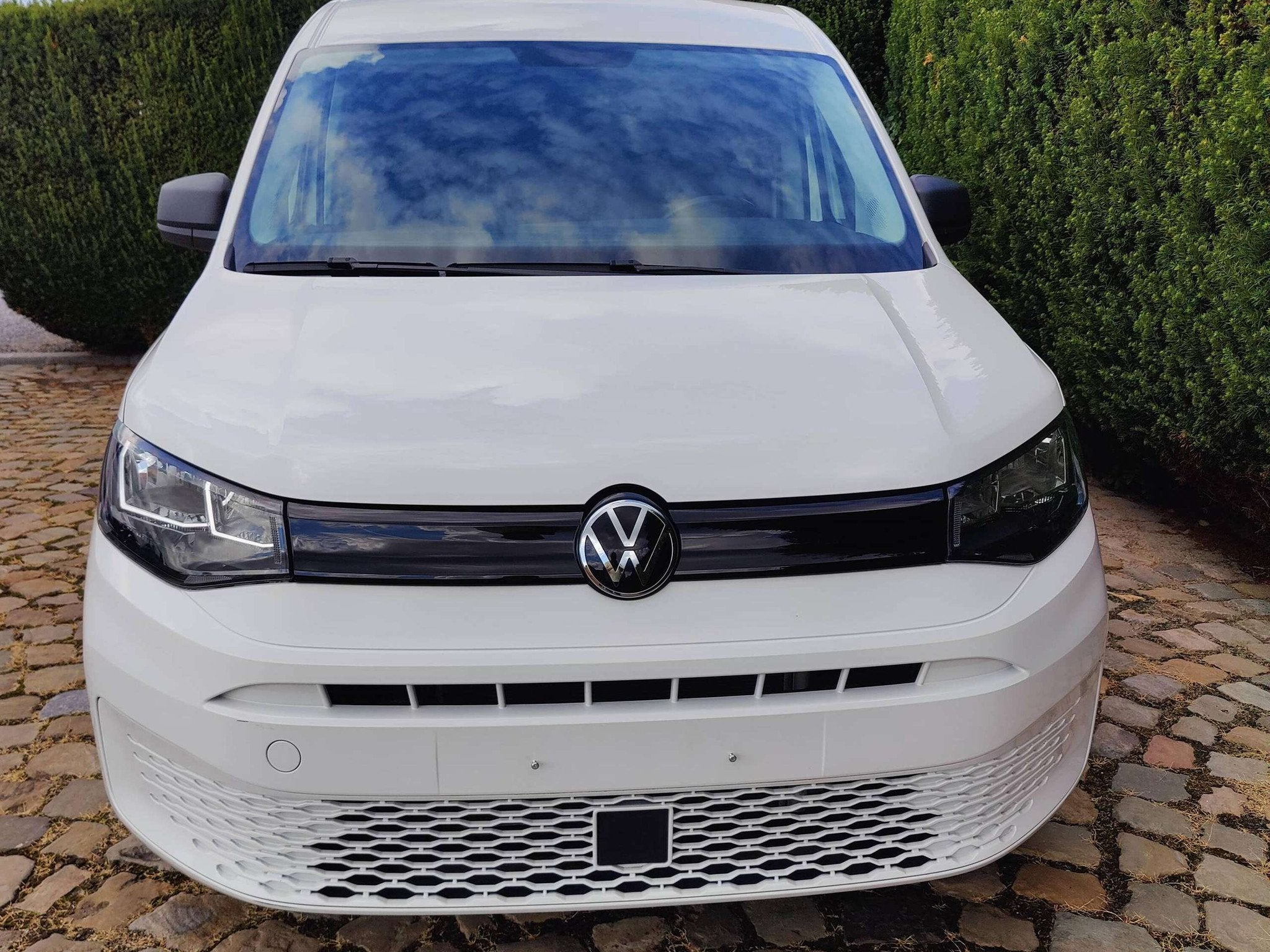 Volkswagen Caddy 1.5 TSI Maxi DSG (bj 2025), 4 cilinders, Volkswagen, Wit, 5 deurs
