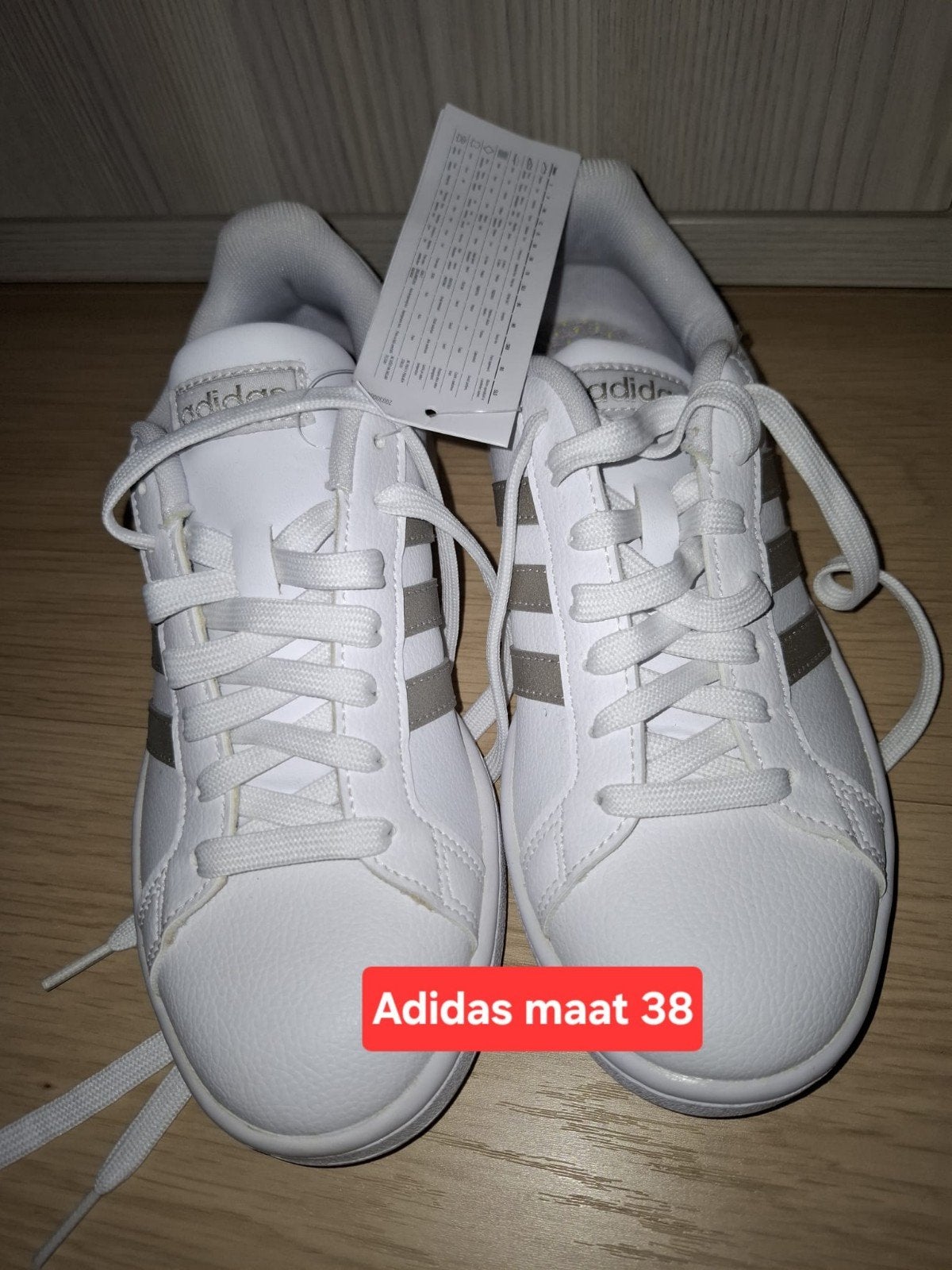NIEUWE sneakers Adidas maat 38, Kleding | Dames, Adidas, Wit, Nieuw, Ophalen of Verzenden